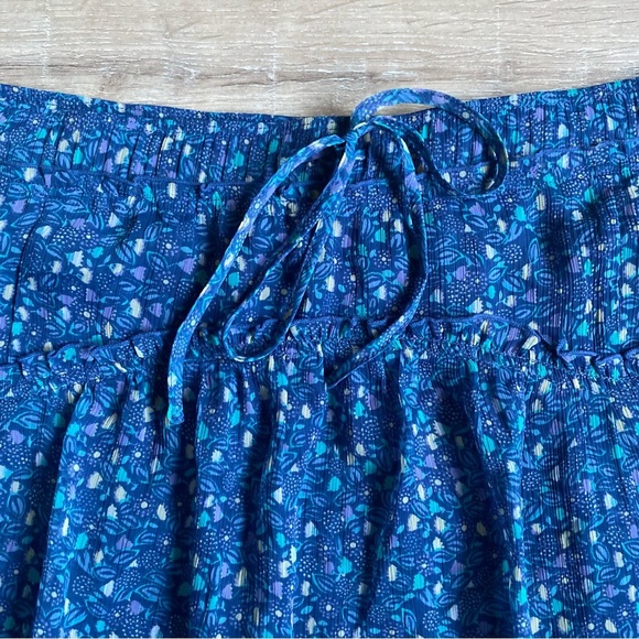 Vintage American Eagle skirt floral blue bell elastic waist XL - Picture 4 of 9